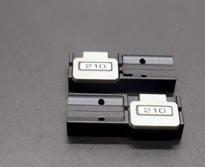 PM Fiber Clamp FH-100-210 for Fujikura FSM-100P/100M/100P+ PM Fusion Splicer - Image 2